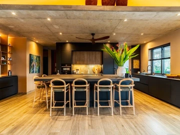 4 Bedroom Villa
