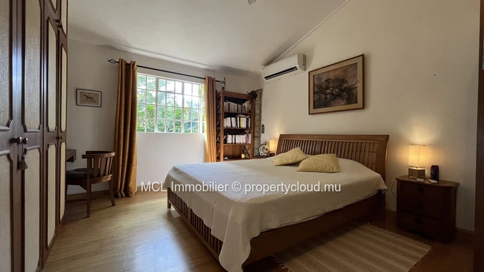 Beachfront house for rent