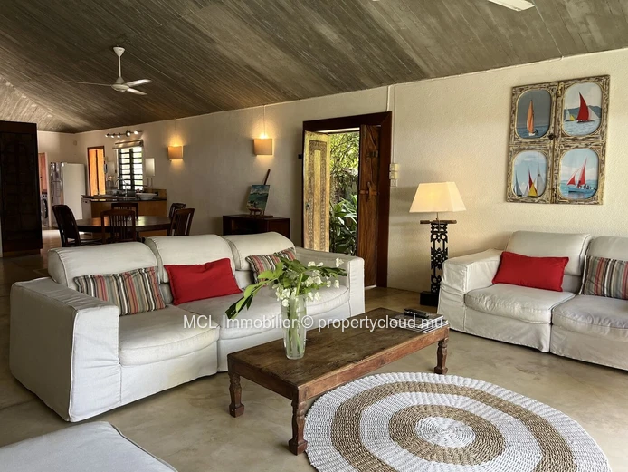 Fully-furnished oasis 