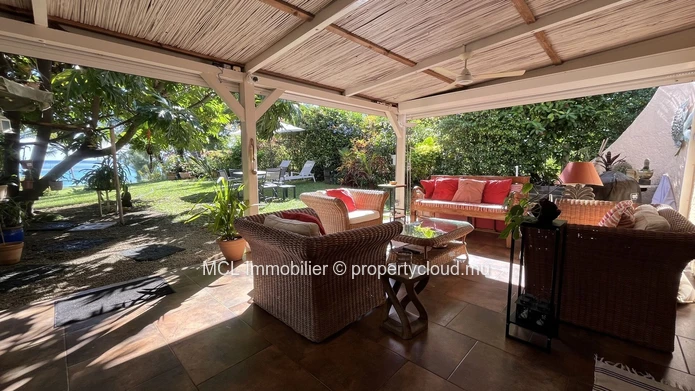 Beachfront house for rent