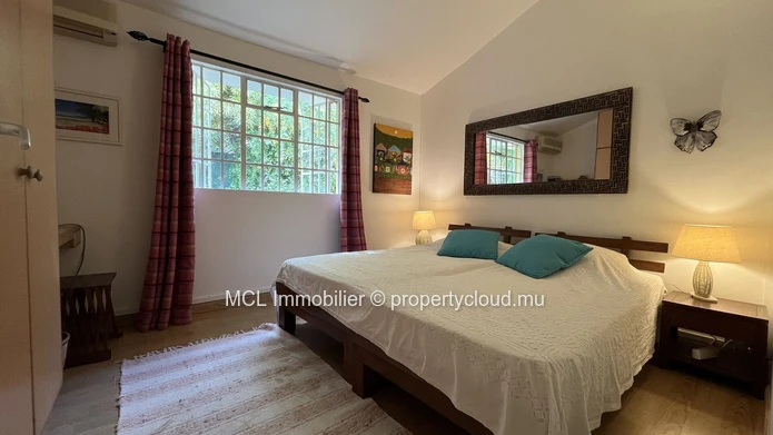 Beachfront house for rent