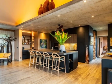 4 Bedroom Villa