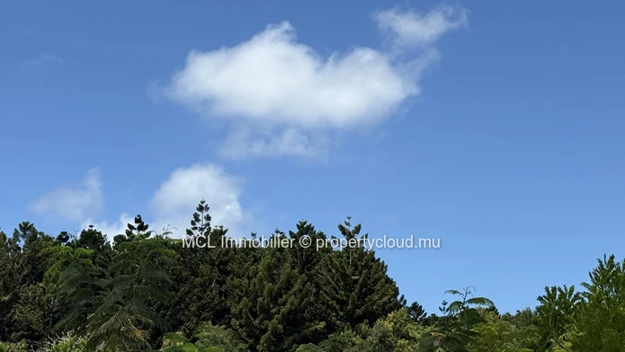 Daruty Forest Charmoses — Magnificent plot nestled in a preserved and secure natural environment
