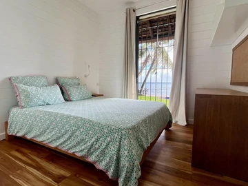 5 Bedroom Villa