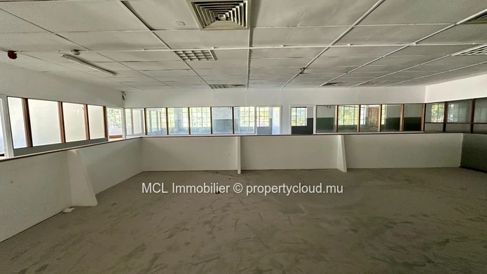 660m² warehouse in Goodlands