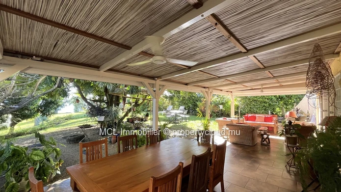 Beachfront house for rent