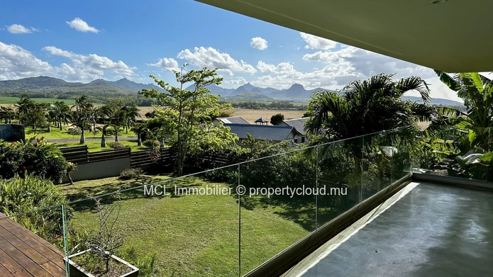 4 bedroom house in Mont Piton