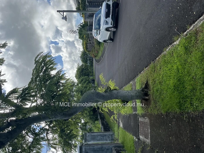Prime Residential Seaview Land in Mont Piton (Sole Mandate)