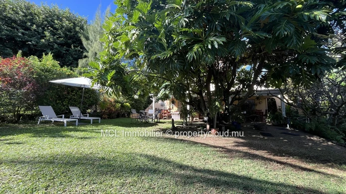 Beachfront house for rent