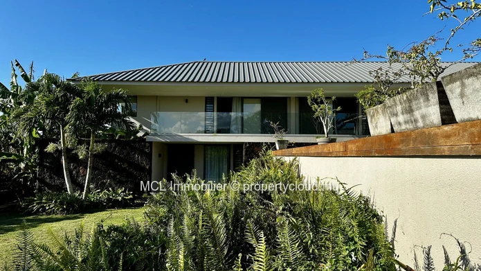 4 bedroom house in Mont Piton