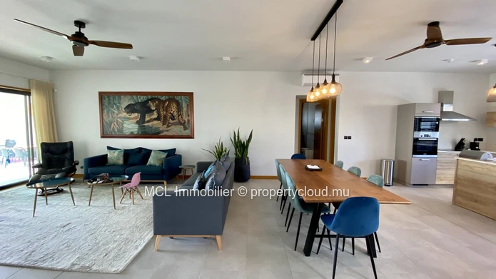 Appartement en front de mer de 3 chambres à Péreybère.